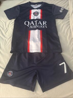 Paris Saint-Germain Kids Soccer Kit - Mbappe #7- Navy with Red & White Stripe